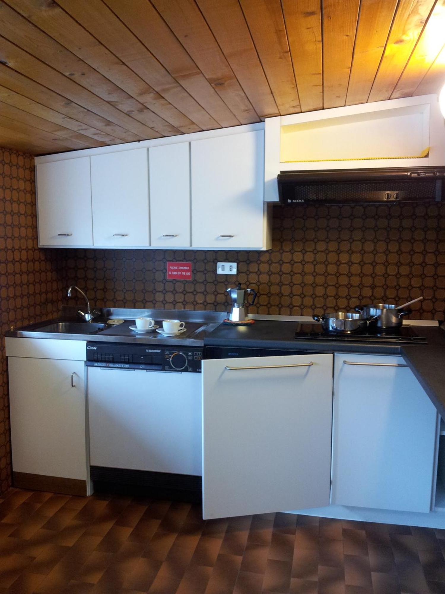 Chalet Belvedere アラッバ 部屋 写真